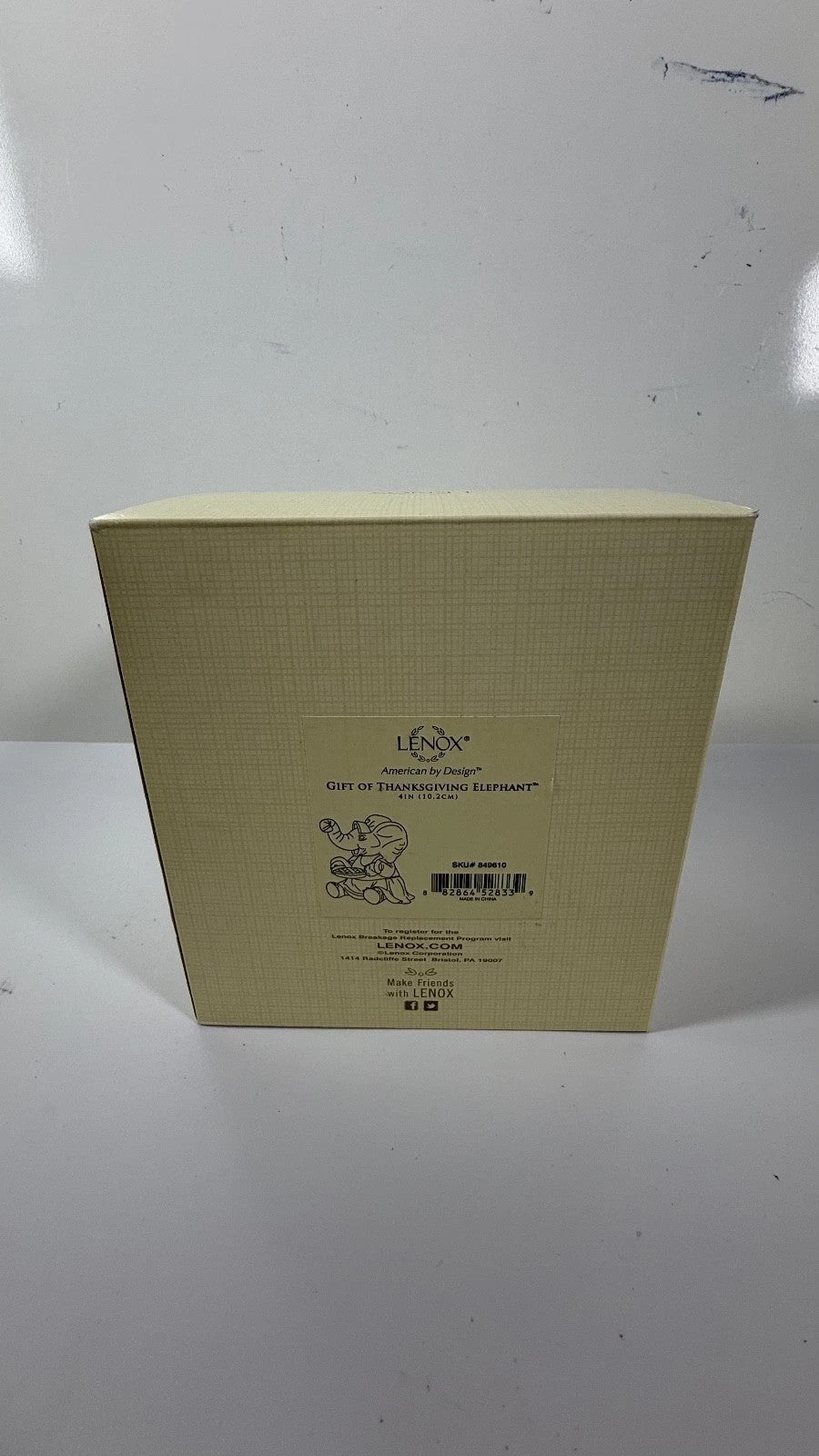Lenox Lucky Elephant Figurine Gift Of Thanksgiving Pie Baker's Hat LE COA NEW8