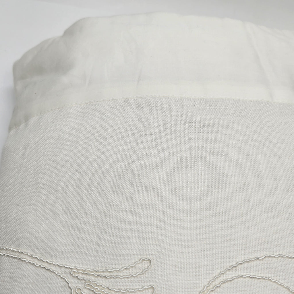 Yves Delorme Nymphe White Counterpane Reverses Feathery Embroidered Jacquard NEW8