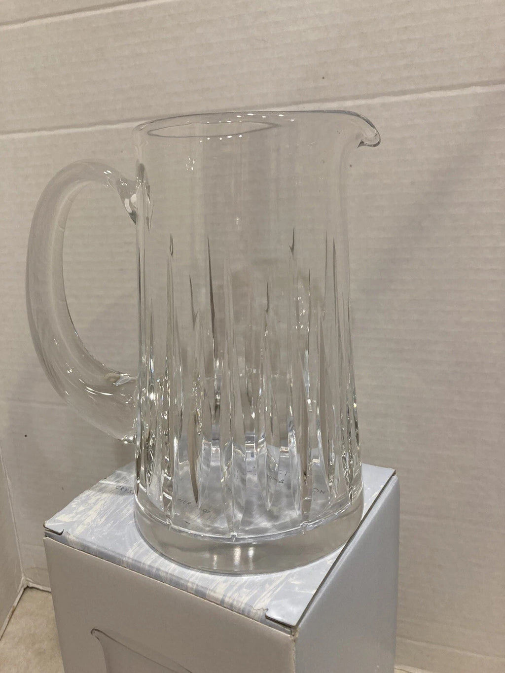 Reed & Barton Crystal Soho Pitcher 9.5" Clear Tapered Vertical Cut 1.5Qt. NEW7