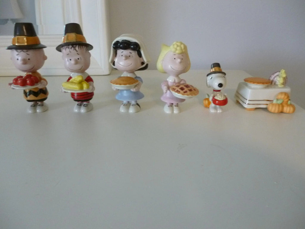 Lenox Peanuts Thanksgiving Figurines 6PC Pilgrim Dinner Snoopy Charlie Brown NEW11