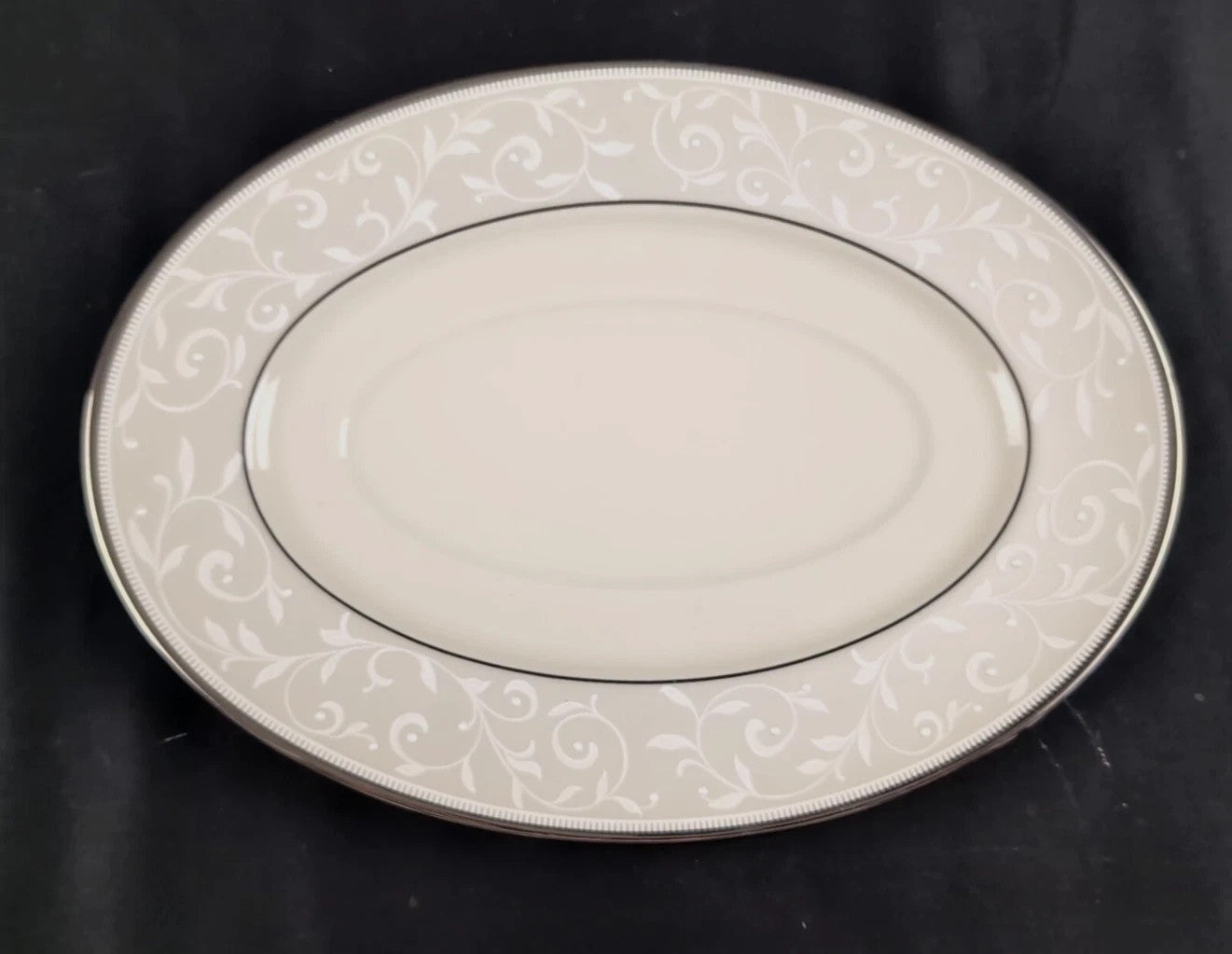Lenox Pearl Innocence Gravy Boat & Stand Sauce 2PC Platinum Enamel USA NEW BOXED4