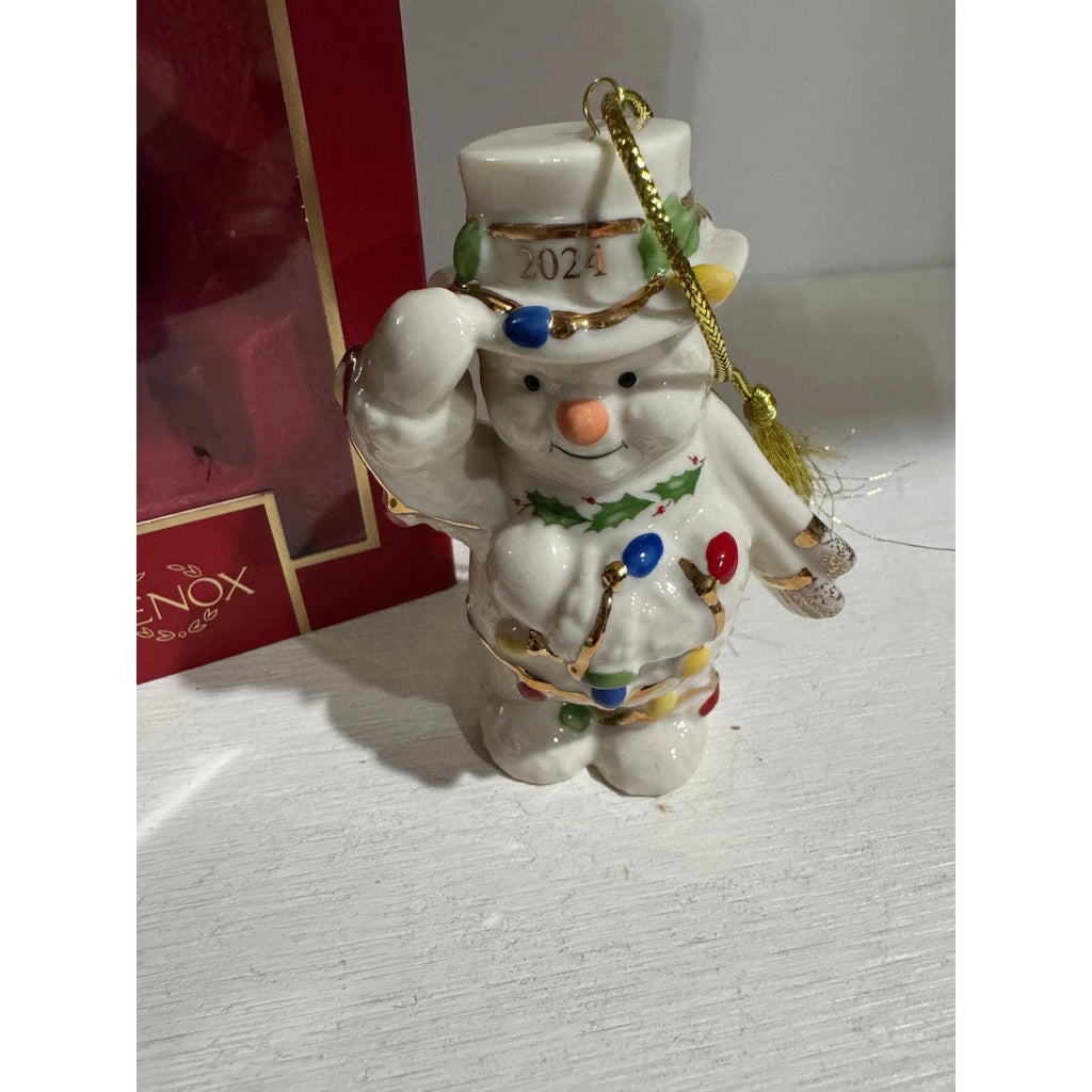Lenox 2024 Snowman Figurine Ornament Annual with Christmas Lights Gift NEW4
