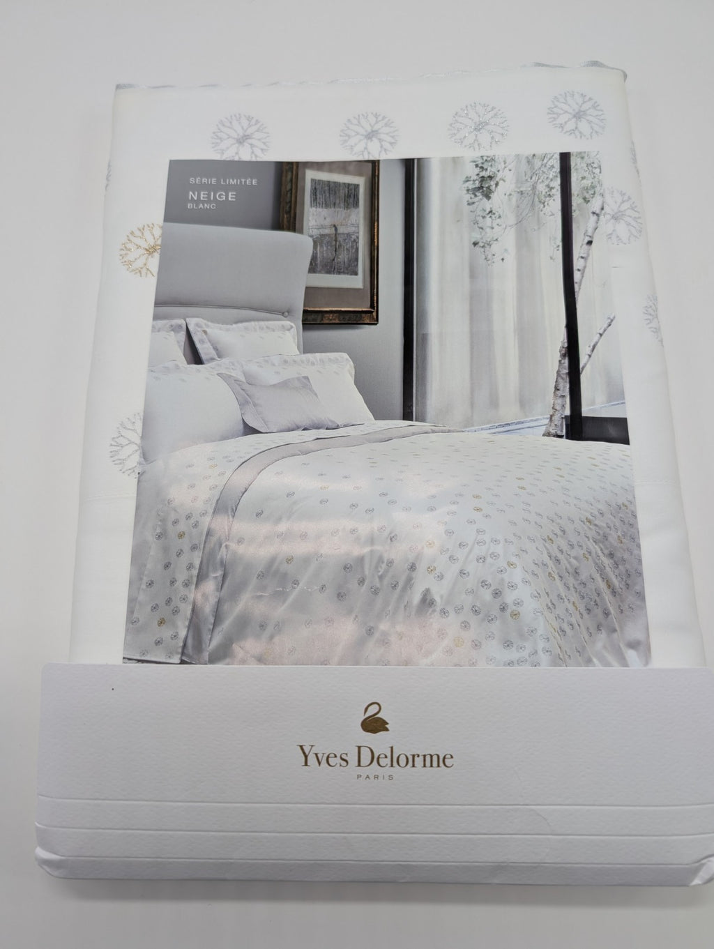 Yves Delorme Super King Flat Sheet Embroidered Snowflakes Egyptian Cotton LE NEW1