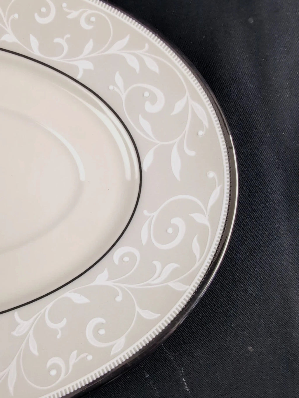 Lenox Pearl Innocence Gravy Boat & Stand Sauce 2PC Platinum Enamel USA NEW BOXED11