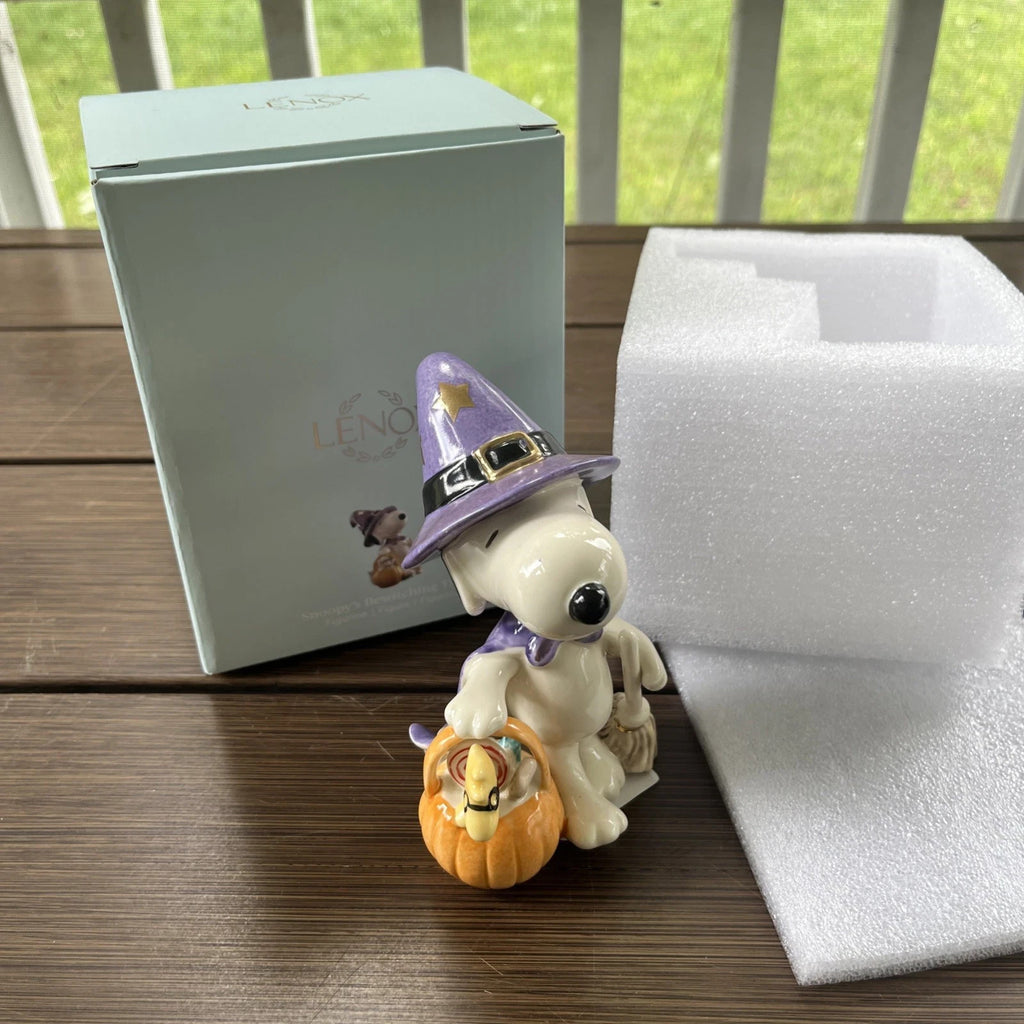 Lenox Peanuts Halloween Witch Snoopy Figurine  Woodstock Bewitching Treats  NEW3
