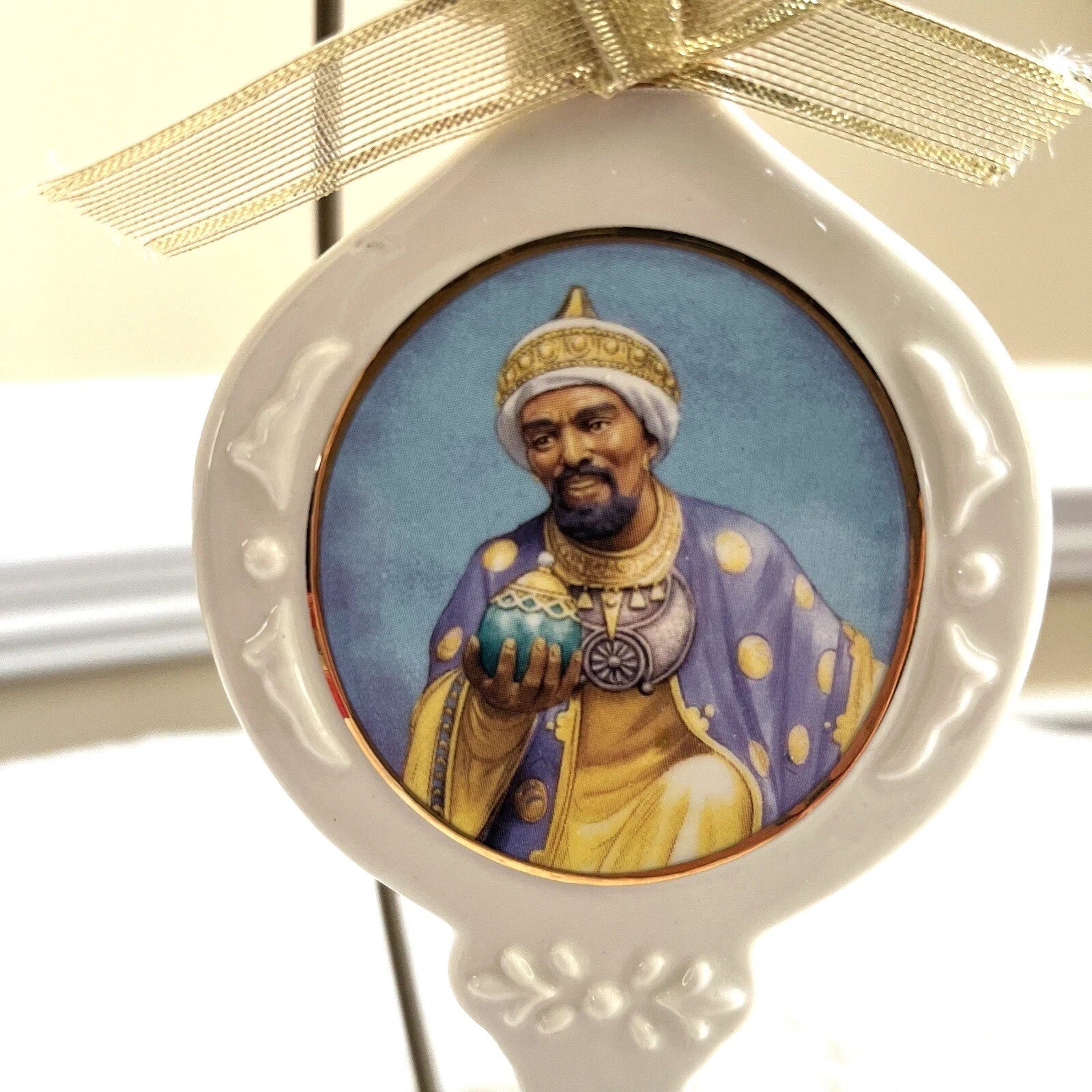 Blackshear King Gaspar Ornament Wiseman Frankincense Ebony Christmas Lenox NEW5