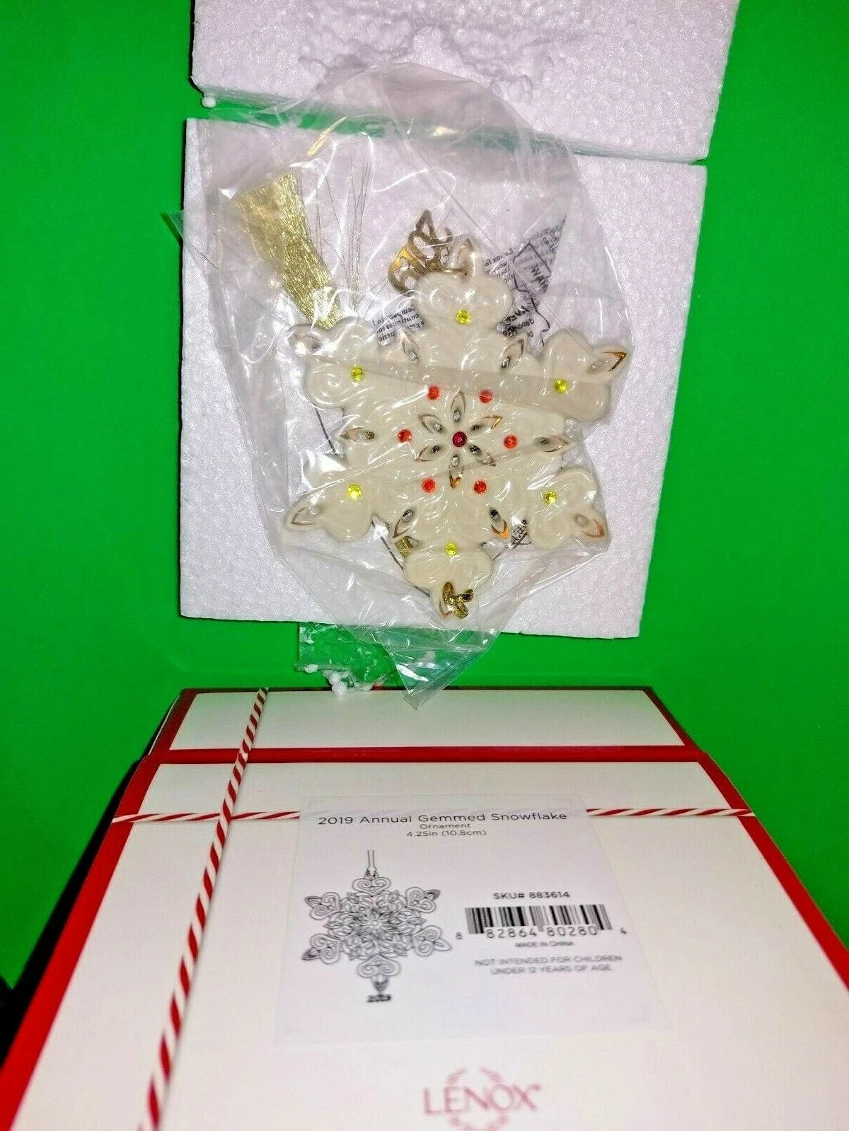 Lenox 2019 Gemmed Snowflake Ornament Annual Red & Green Crystals Christmas NEW6