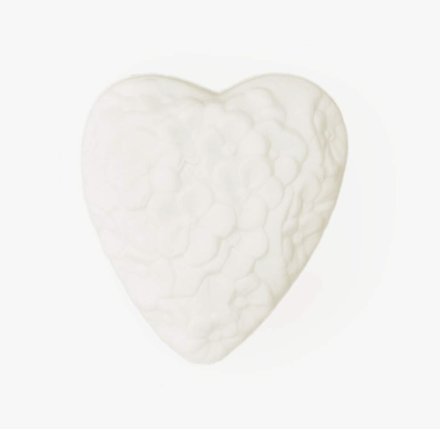 Caswell-Massey Gianna Rose Heart Shape Soap 2 Bars French Milled  Honey Aloe NEW1
