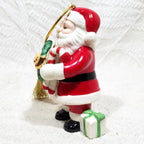 Lenox 2024 Santa With Lucky Pickle Figurine Ornament  Annual Cane Christmas NEW11