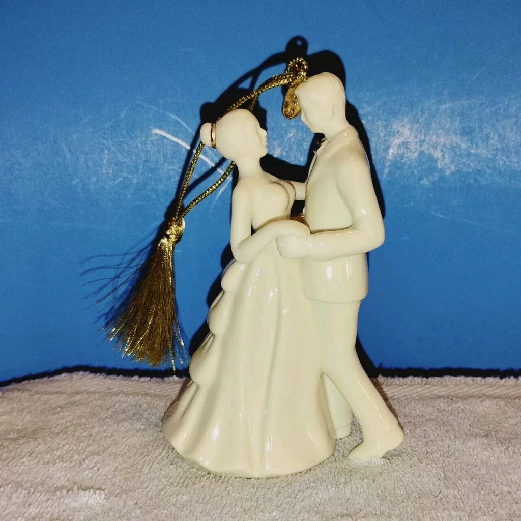 Lenox 2020 Bride & Groom Figurine Wedding Ornament  Always Forever Christmas NEW3