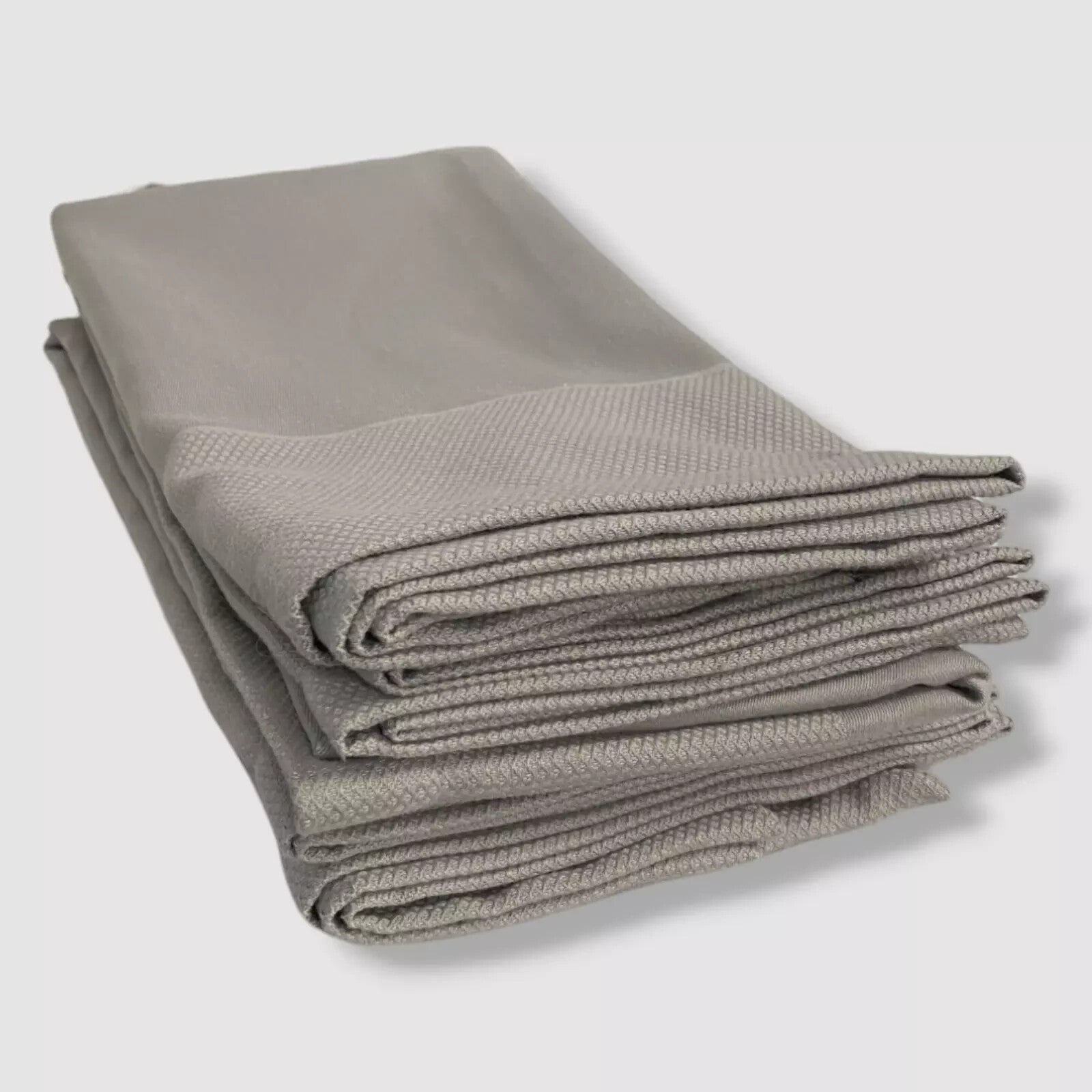 Sferra Squire Grey Tablecloth & 16 Napkins Diamond Pique 70"X126" Easy Care NEW1