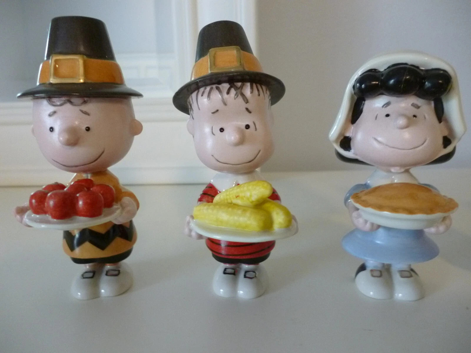 Lenox Peanuts Thanksgiving Figurines 6PC Pilgrim Dinner Snoopy Charlie Brown NEW10