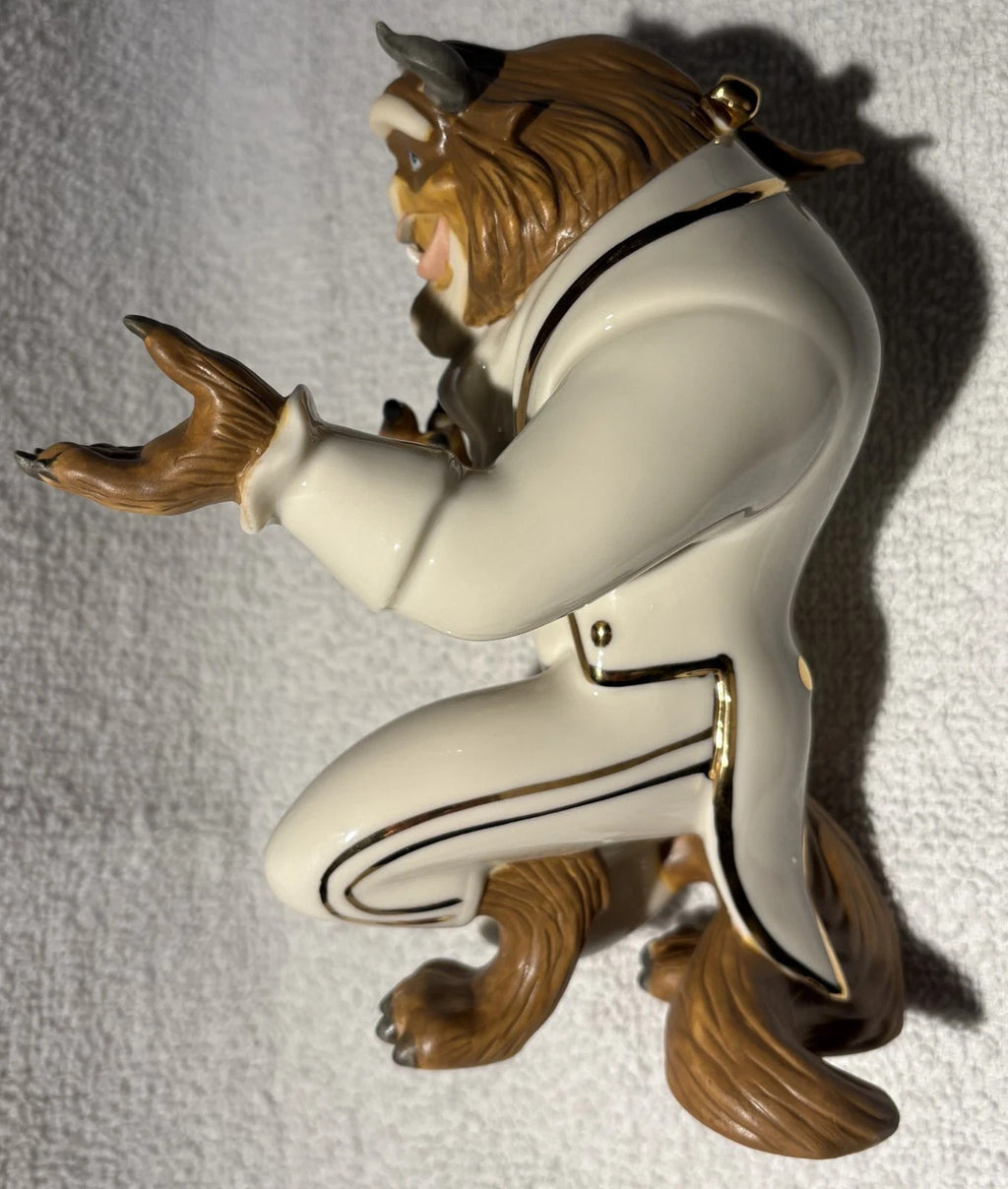 Lenox Disney Beast Figurine My Heart My Hand  Beauty and The On Bended Knee NEW15