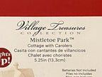 Lenox Mistletoe Park Santa's Lighted Cottage and Caroler Figurines Christmas NEW15