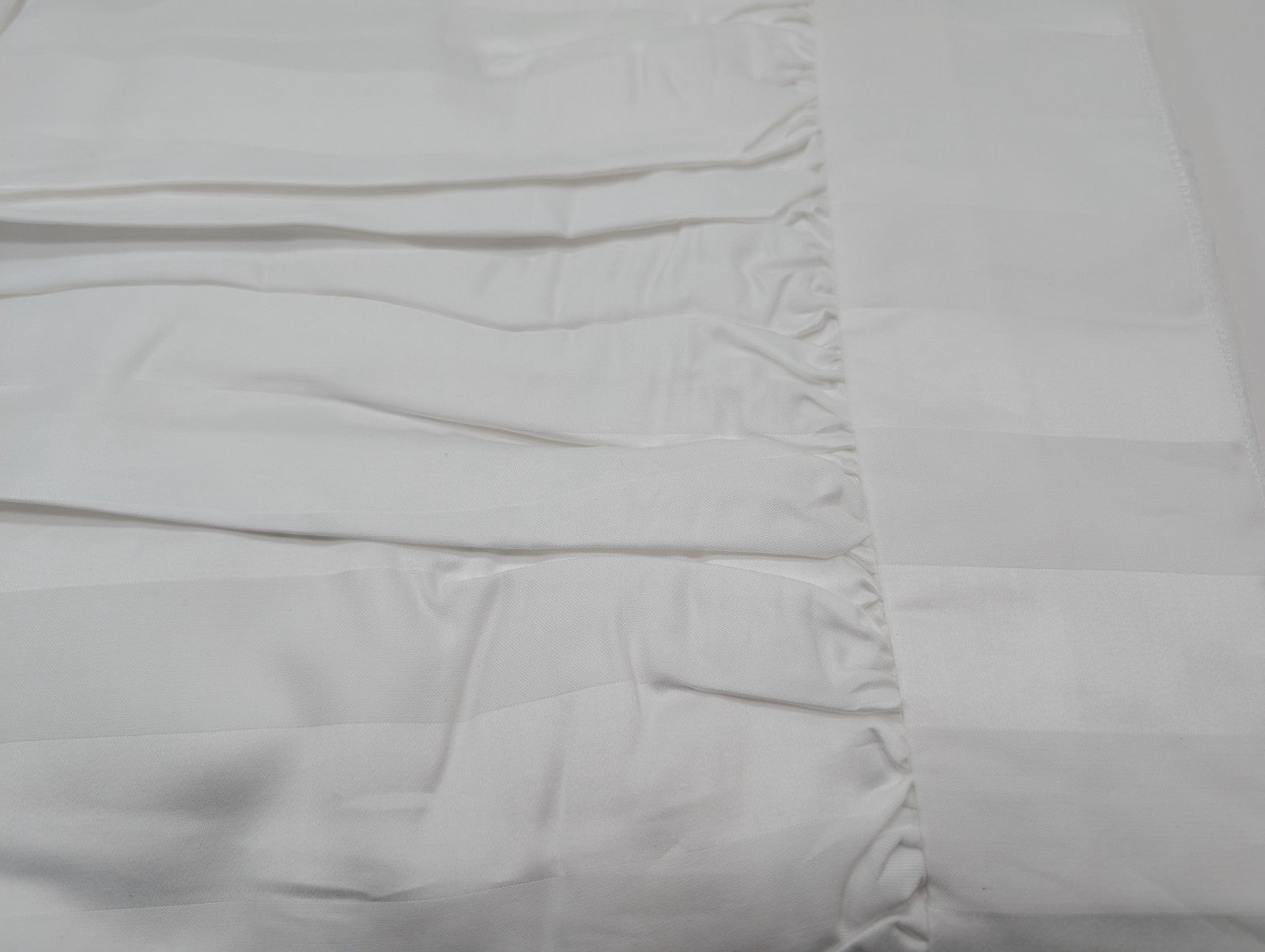 Sferra Presidio White King Dust Ruffle Stripe Gathered Egyptian Cotton Italy NEW8