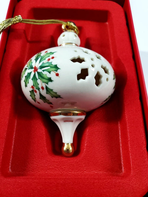 Lenox 2015 Holiday Pierced Ornament  Annual Holly Berries Christmas NEW IN BOX1