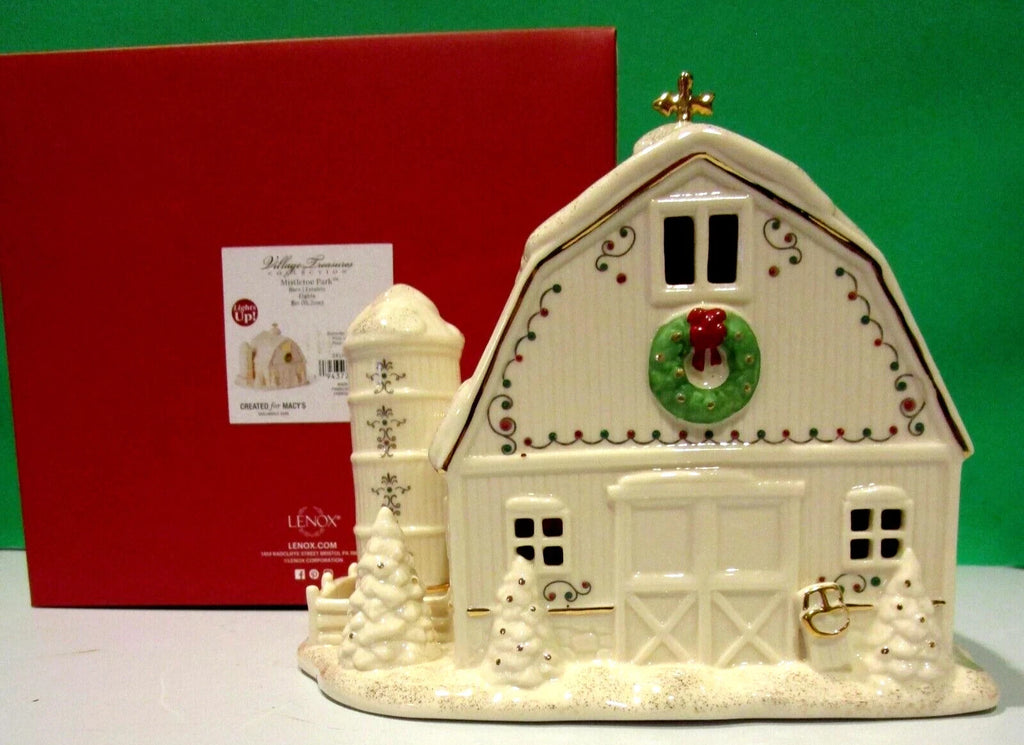 Lenox  Mistletoe Park Lighted Barn Figurine Village Treasures Christmas NEW8